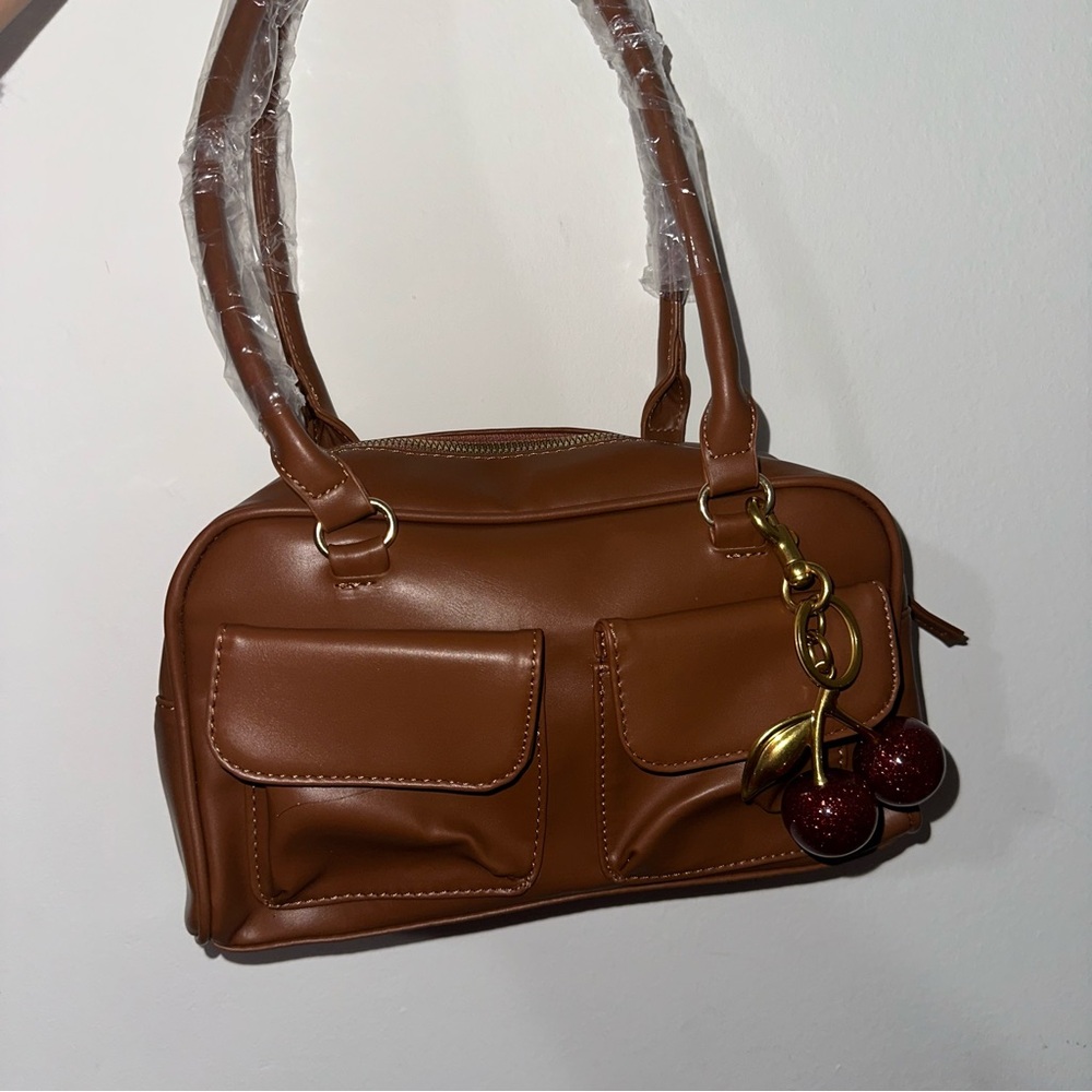 NIP FREE 🍒 BAG CHARM Brown Vintage-inspired PU Leather Handbag Gift